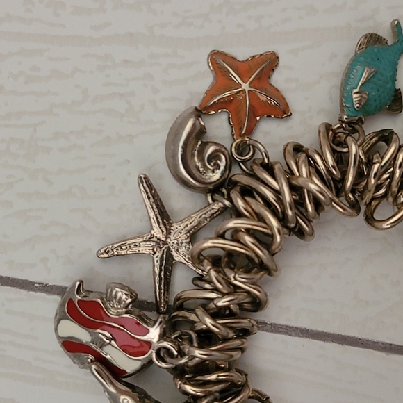 Beach/OceanThemed Chunky Silver Stretchy Charm Bracelet - Picture 2 of 4